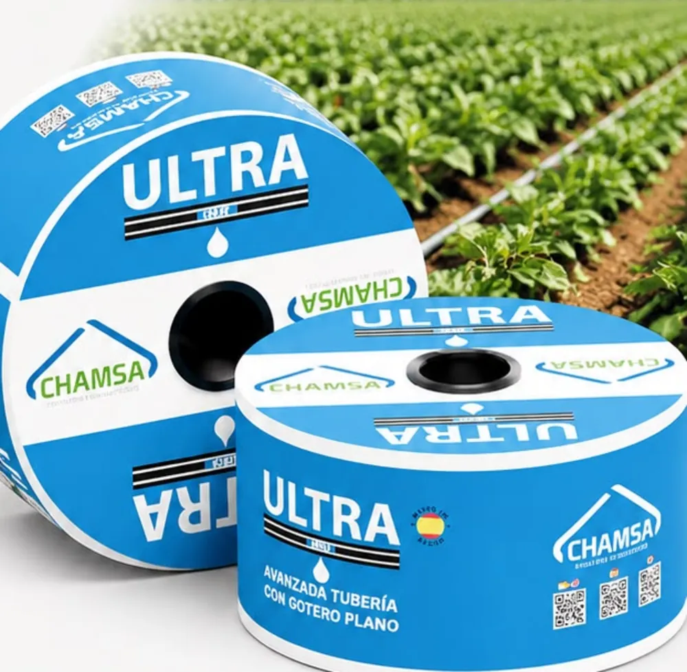 Rollos de cintilla de riego Ultra Pro de CHAMSA frente al cultivo